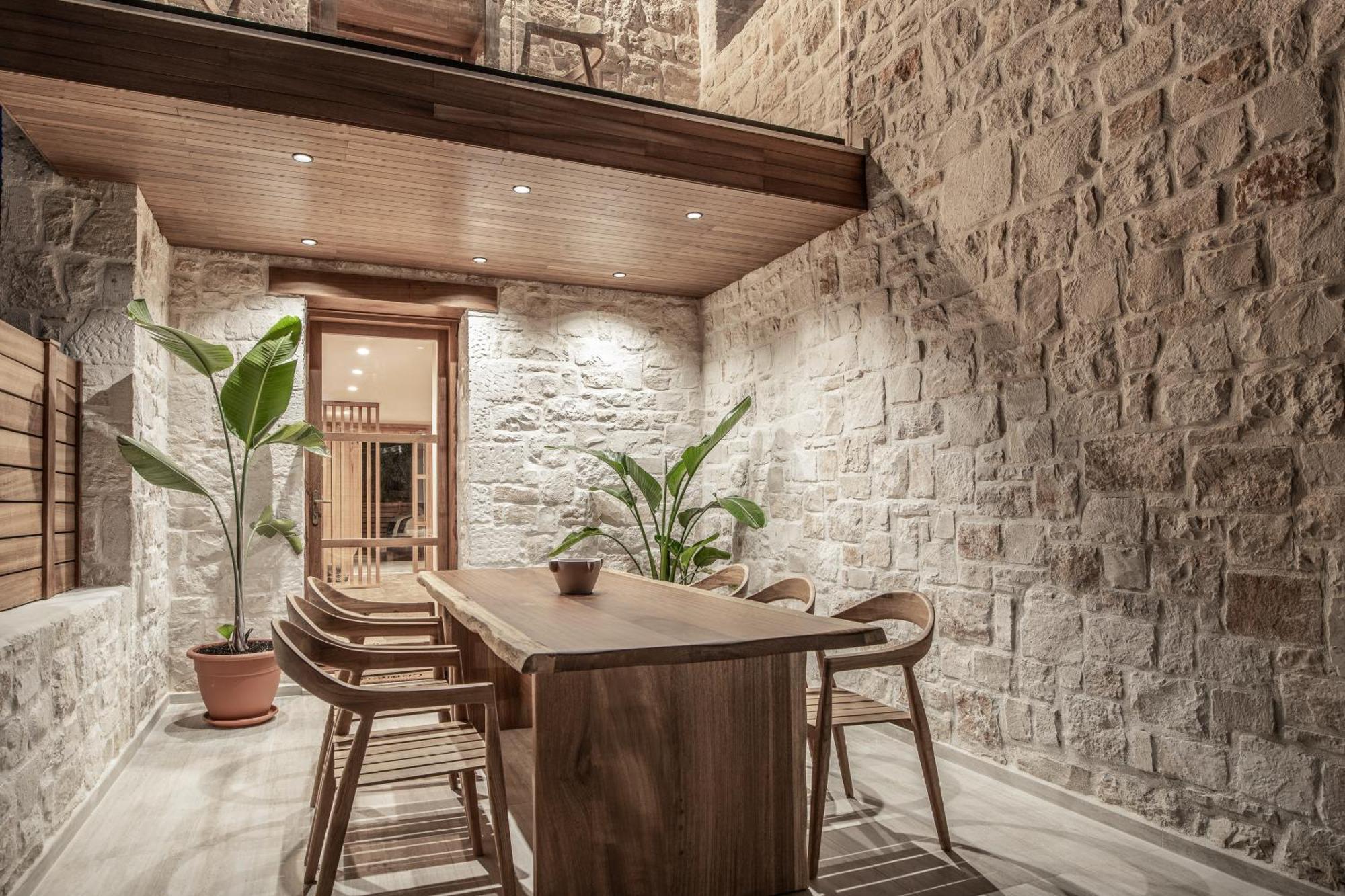 White Stone Hesperia - Poolside Escape Close To Laganas